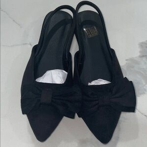 Elegant Black Slingback Women's Shoes